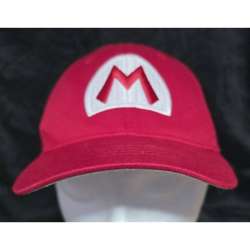 Nintendo Mario Hat Red Baseball Cap Flexfit Adjustable One Size Mens